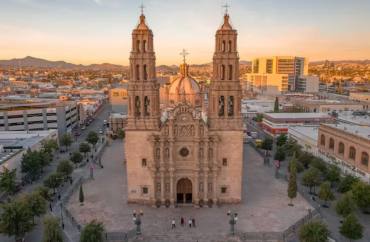 Chihuahua: Revolución y Desierto
