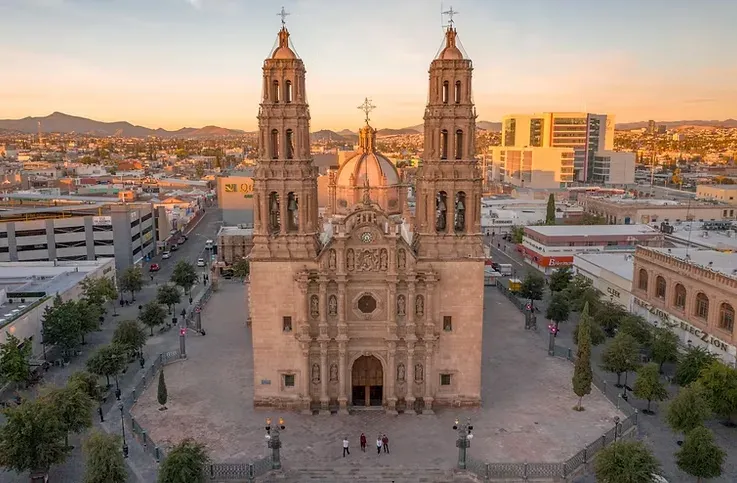 De la Sierra al Desierto: Chihuahua Capital