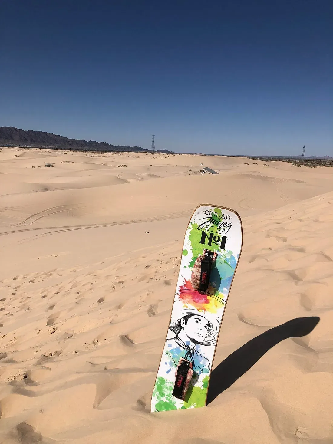 Dunas de arena del desierto cerca de Ciudad Juarez