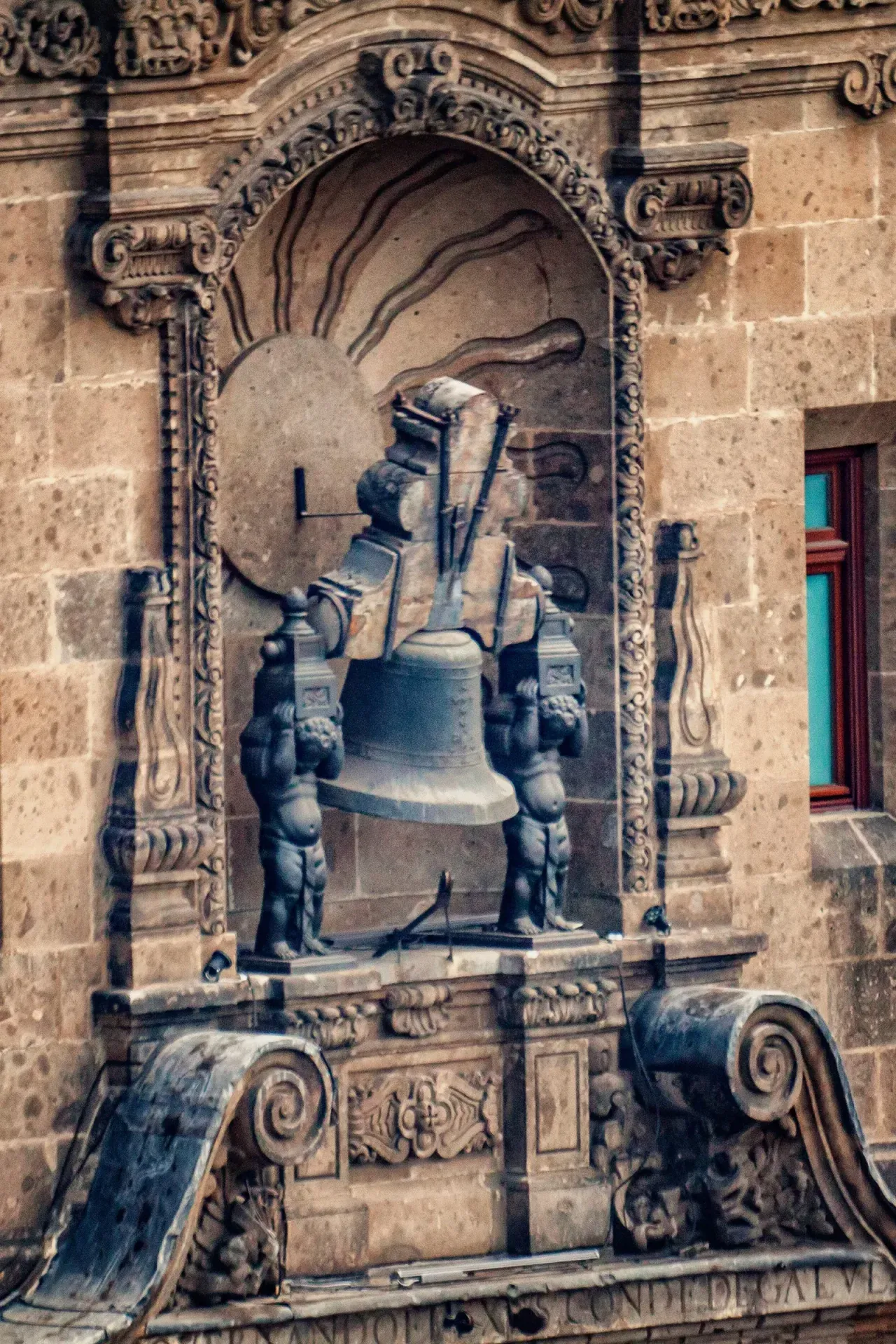 Campana histórica del Grito de Independencia en la Parroquia de Dolores Hidalgo