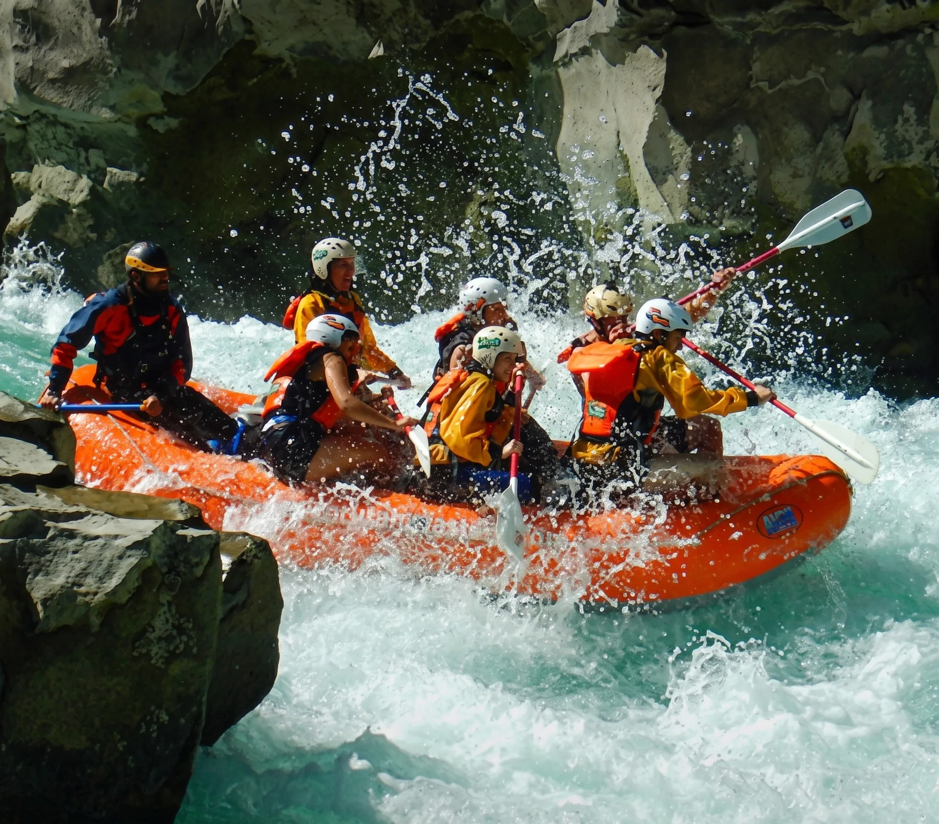 Foto de Rafting en el río Tampaón