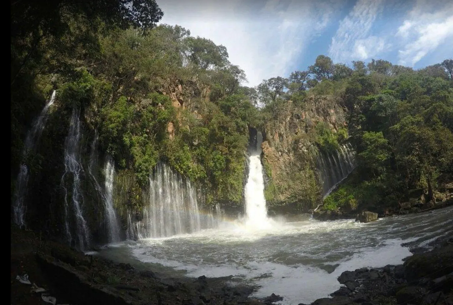 Cascada de la Tzaráracua