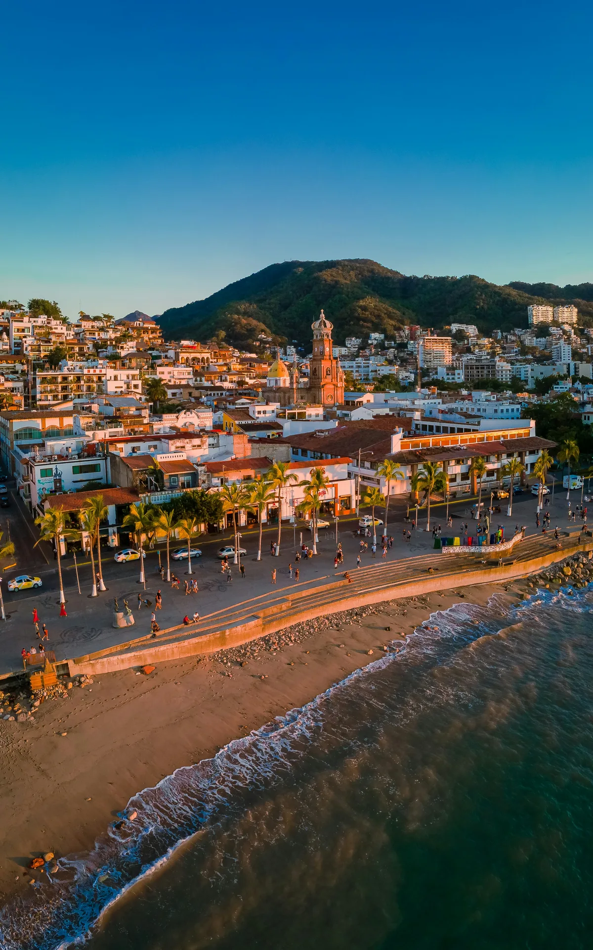 Recorrer la Zona Romántica
