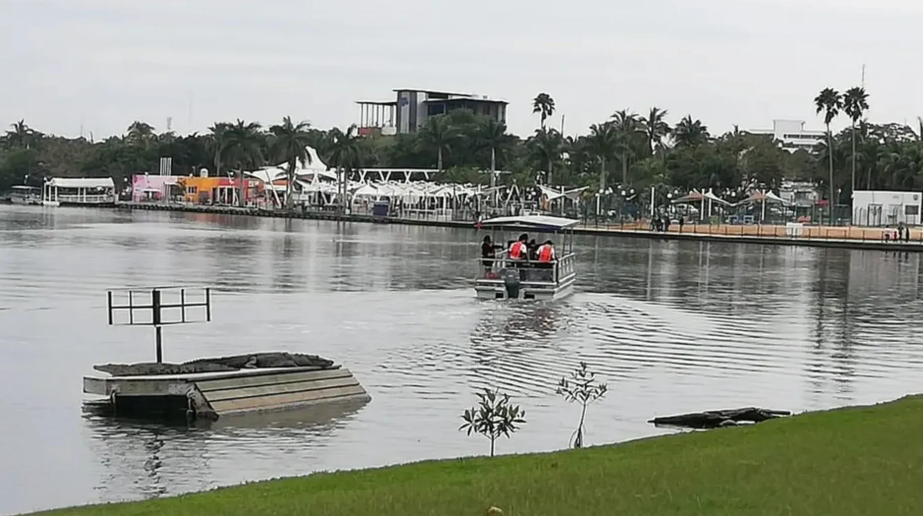 Laguna de 150 hectáreas en pleno centro