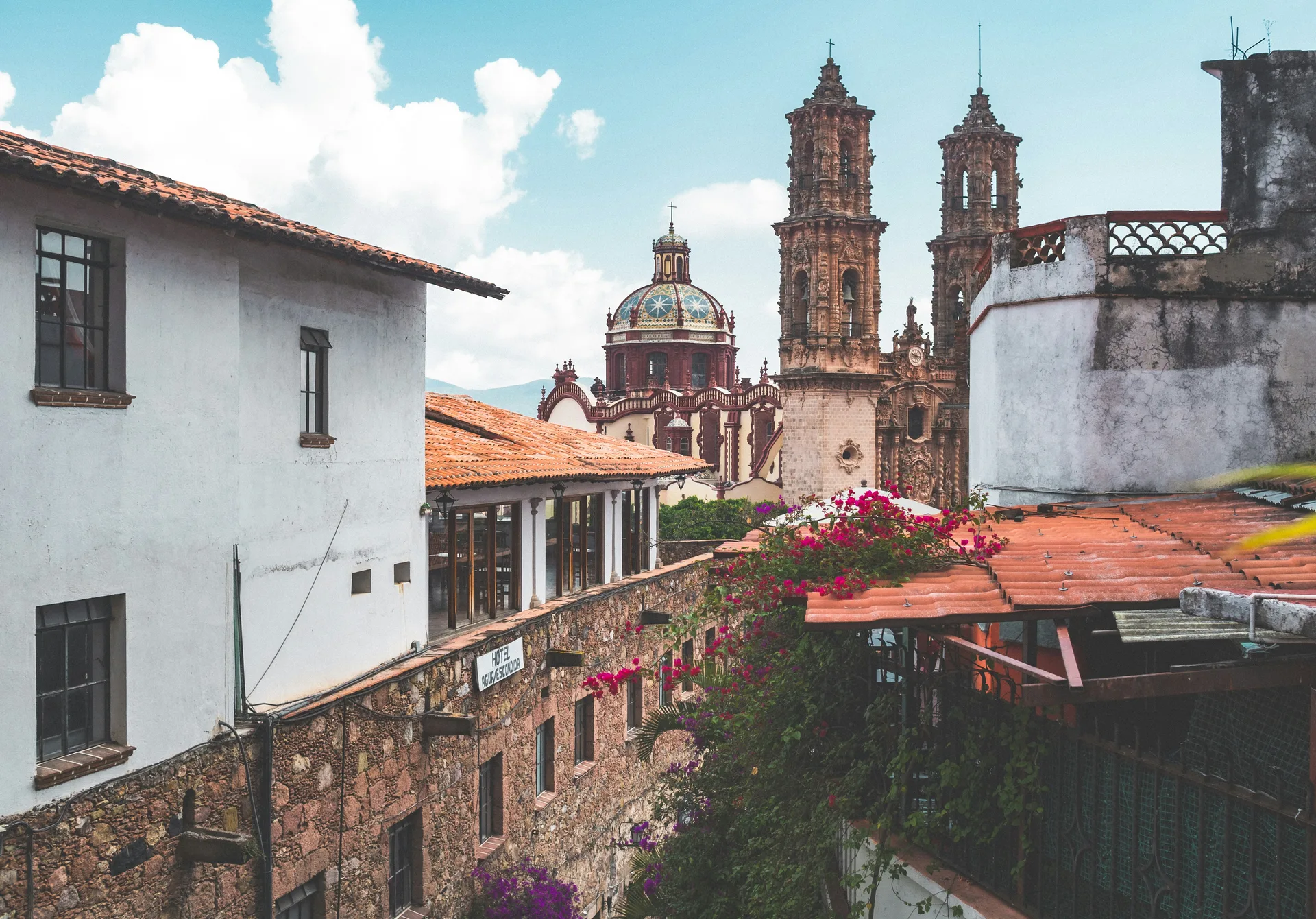 Visitar la Parroquia de Santa Prisca