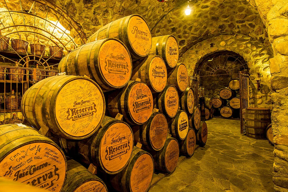 Catar tequila en Tres Mujeres