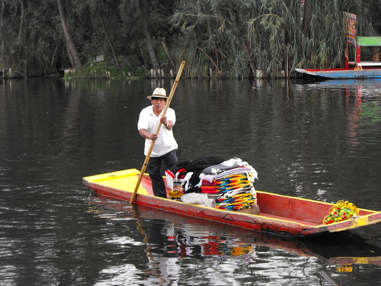 Fiesta Flotante y Sabor Chinampero